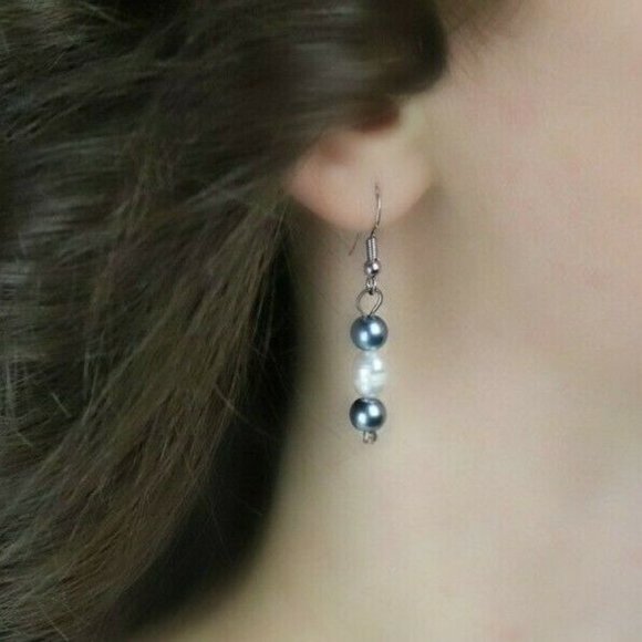 Sterling Silver White and Black Pearl Earrings Dangle Drop Earrings - Picture 2 of 7